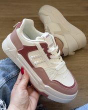 Load image into Gallery viewer, Atlete