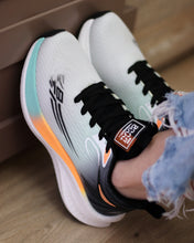 Load image into Gallery viewer, Atlete