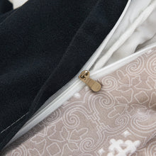 Load image into Gallery viewer, Set Carcafe Tek Zarf me Llastike dizenjo me flutura